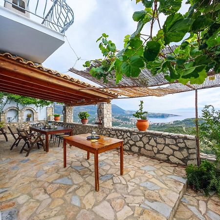 Castle Of Himara Apartment Exterior photo